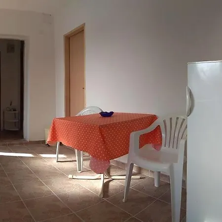 Apartment Edi