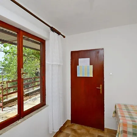Edi Apartment